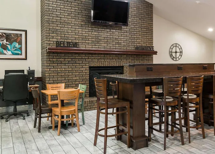 Baymont By Wyndham Bloomington Msp Airport