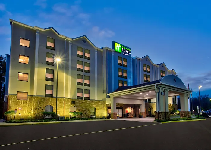 Holiday Inn Express & Suites By Ihg
