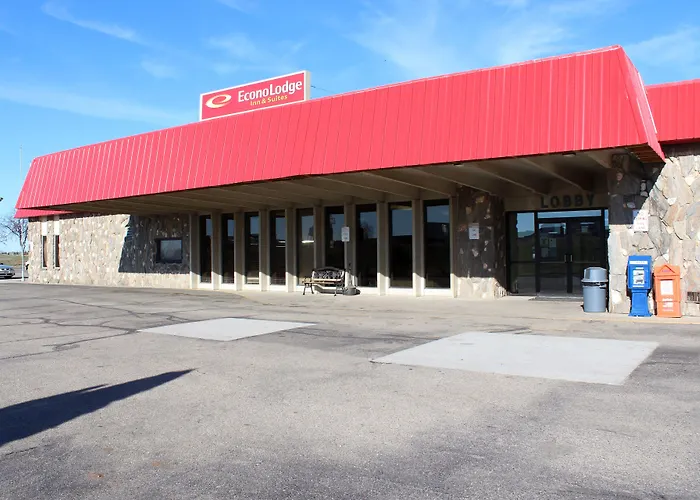 Econo Lodge Inn & Suites Brookings