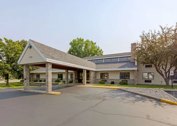 Quality Inn Oshkosh Aviation Park