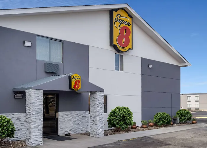 Super 8 By Wyndham Merrillville