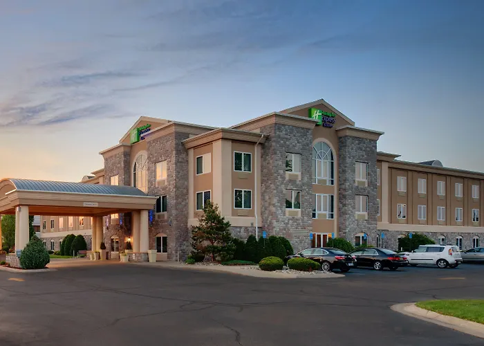 Holiday Inn Express Hotel & Suites Saginaw By Ihg