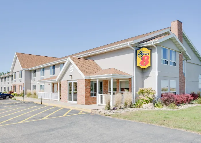 Super 8 By Wyndham Jackson Mn