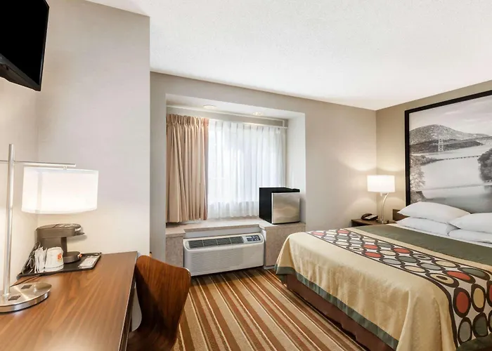 Super 8 By Wyndham Schenectady/Albany Area