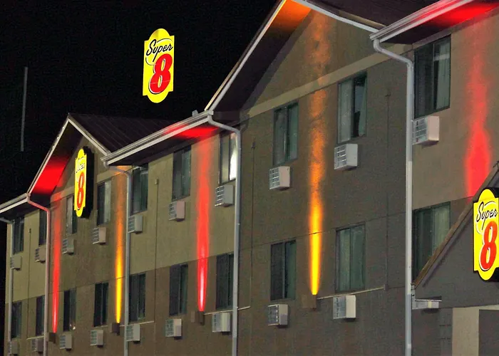Super 8 By Wyndham Tuscaloosa