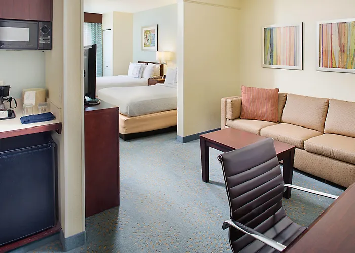 Springhill Suites -Boston Regional Airport