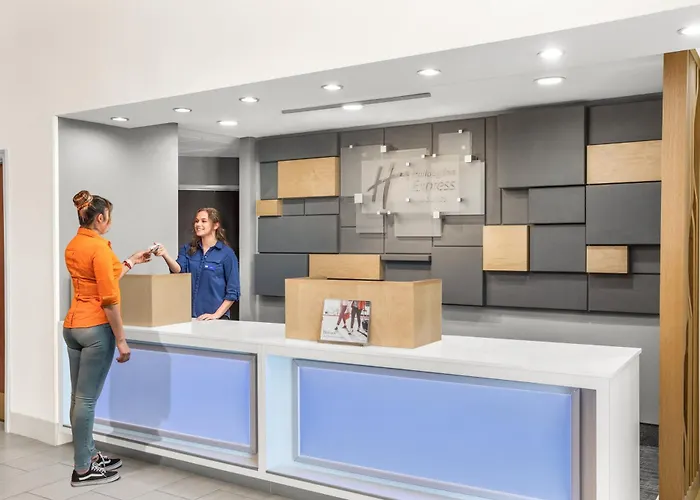 Holiday Inn Express s & Suites Greenville-Spartanburg/Duncan By Ihg
