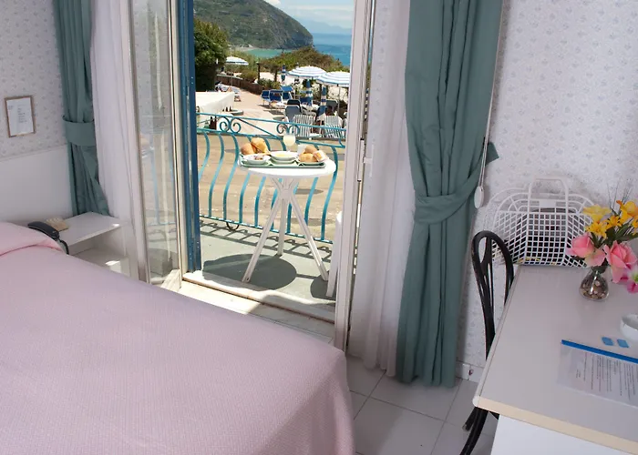 Hotel Loreley Serrara Fontana