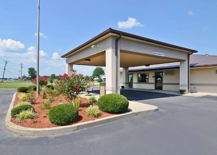 Super 8 By Wyndham Mcgehee