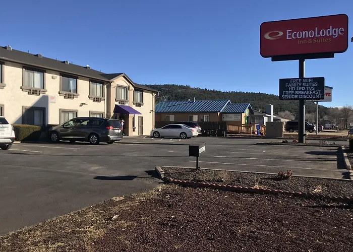 Econo Lodge Inn & Suites - Grand Canyon Area