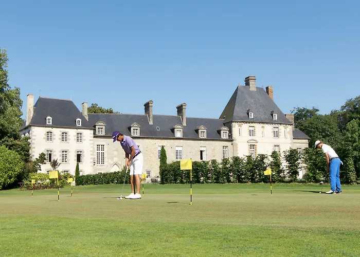 Les Ormes Domaine et Resort Epiniac