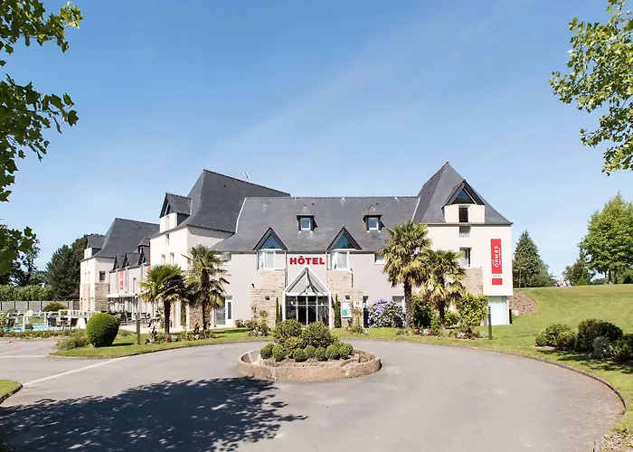 Les Ormes Domaine Et Resort Epiniac