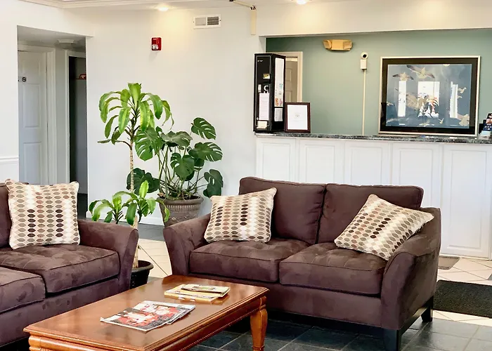 Key West Inn - Childersburg