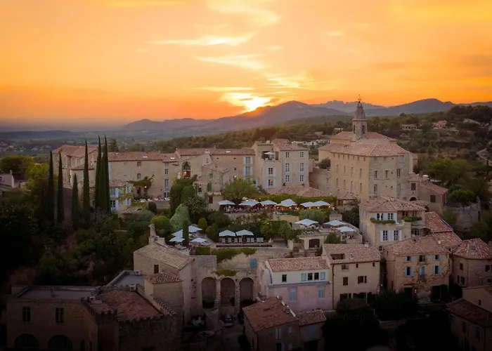 Hotel Crillon le Brave