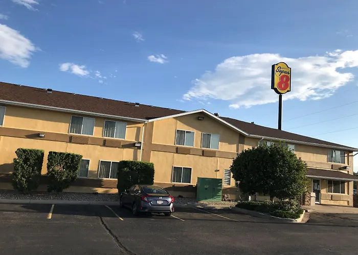 Super 8 By Wyndham