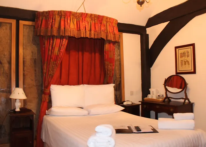 Brook Red Lion Hotel Colchester