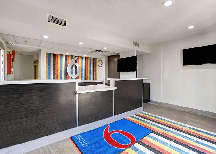 Motel 6-, Tx - Airport