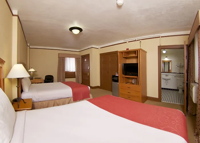 Historic Plains Hotel