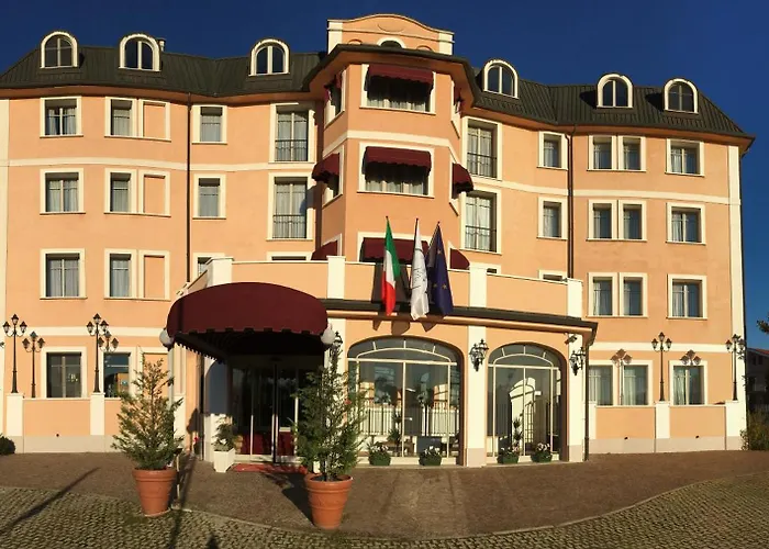 Green Hotel