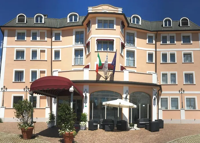Green Hotel