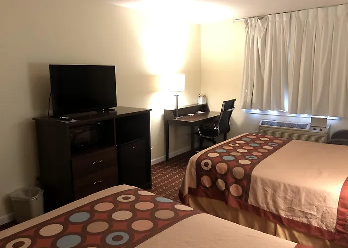 Super 8 By Wyndham Plover Stevens Point Area