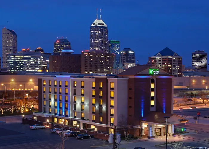 Holiday Inn Express & Suites Indianapolis Dtn-Conv Ctr Area By Ihg