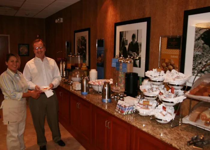 Hampton Inn Woodbridge