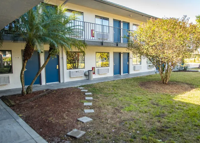 Motel 6-Ft. Pierce, Fl