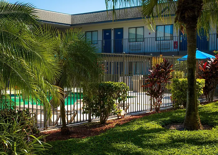 Motel 6-Lantana West Palm Beach, Fl
