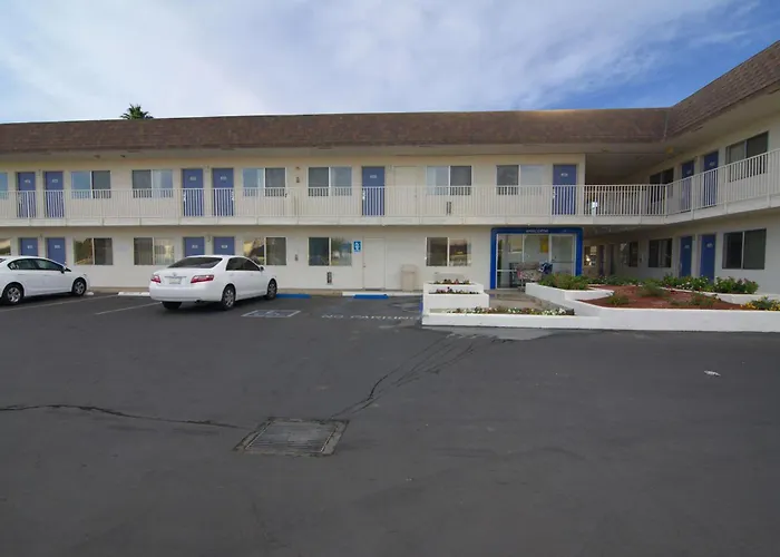 Motel 6-Indio, Ca - Palm Springs