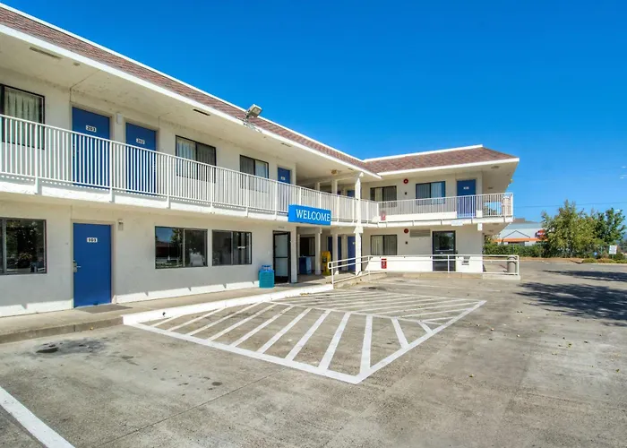 Motel 6-Redding, Ca - North