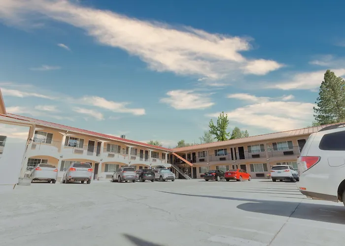 The Yosemite Inn