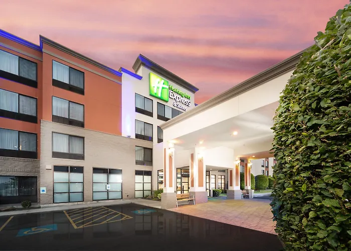 Holiday Inn Express & Suites -Tricities By Ihg