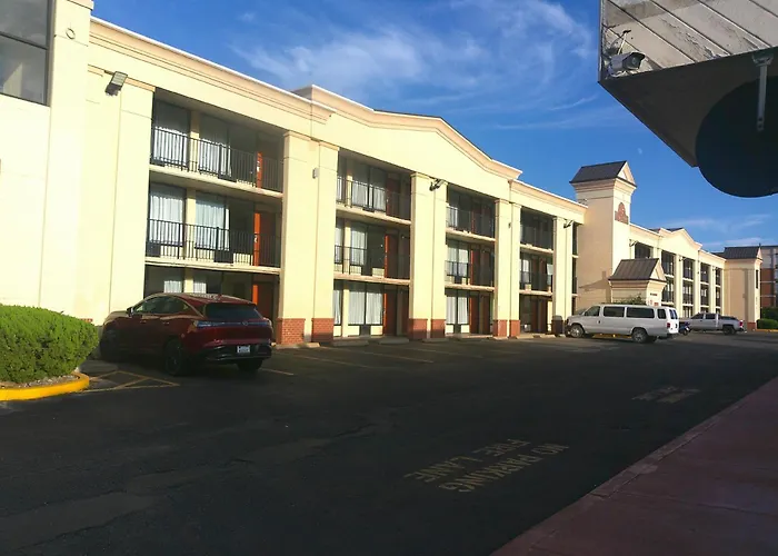 Red Roof Inn Hampton Coliseum