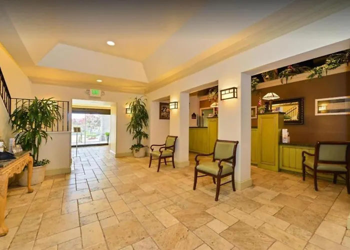 Lions Gate Hotel