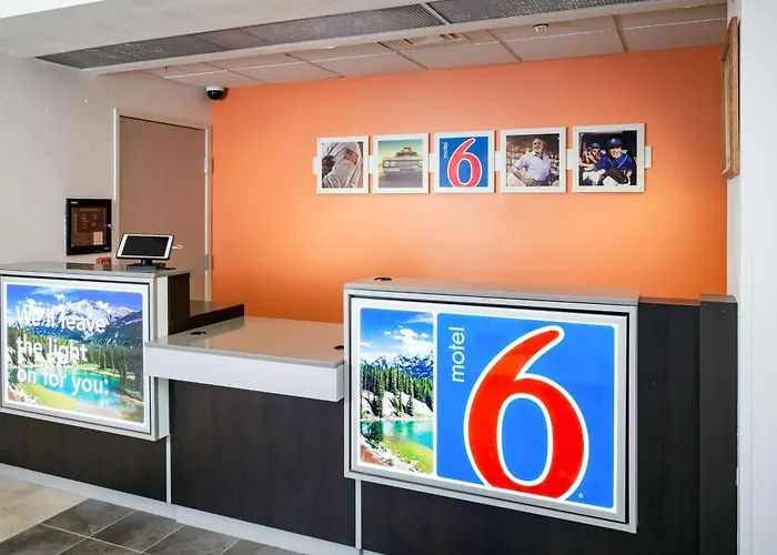 Motel 6-, Ak - Midtown