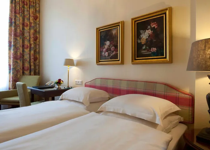 Hotel City House
