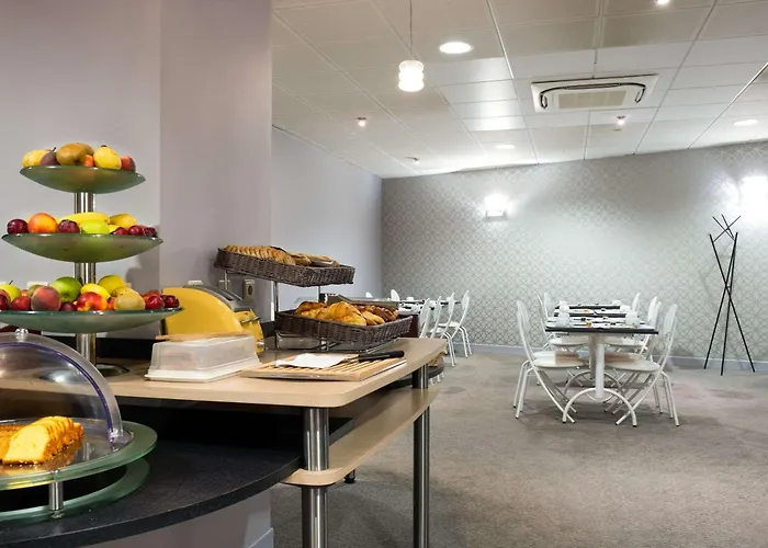 Quality Hotel Pau Centre Bosquet