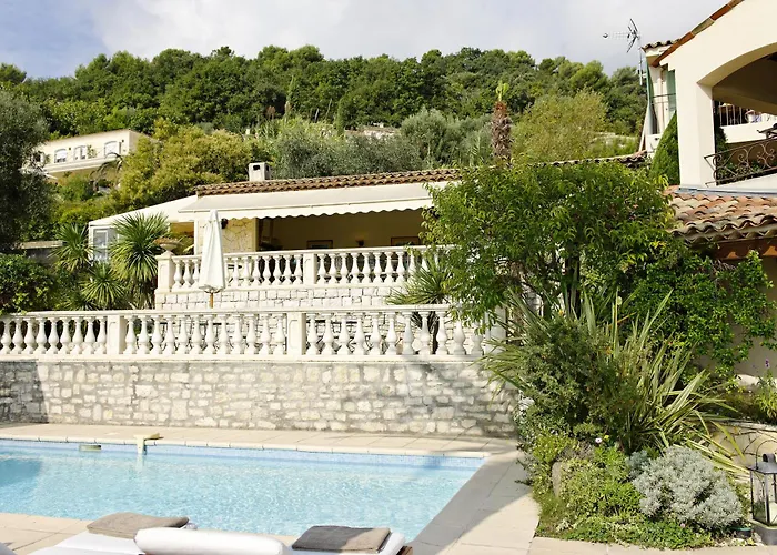 Hôtel La Grande Bastide