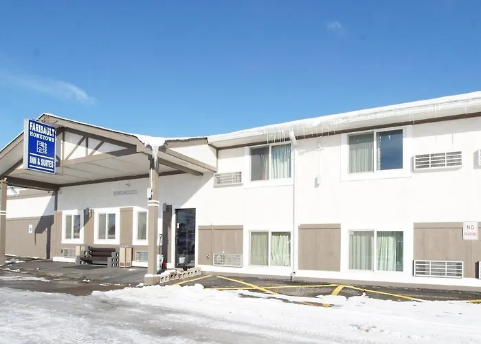 Faribault Hometown Inn & Suites