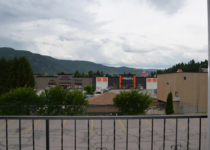 Canadas Best Value Inn & Suites-Castlegar
