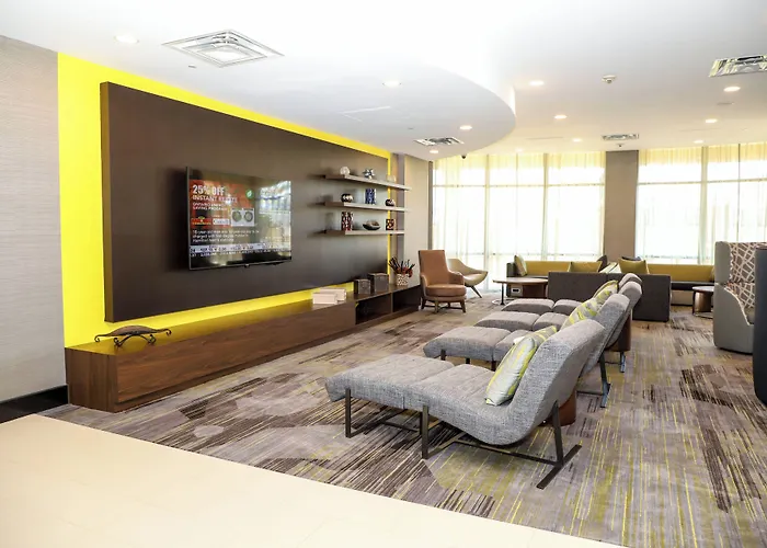 Courtyard By Marriott Toronto Brampton