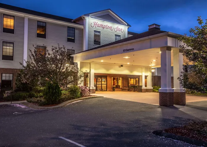 Hampton Inn -Amherst Area