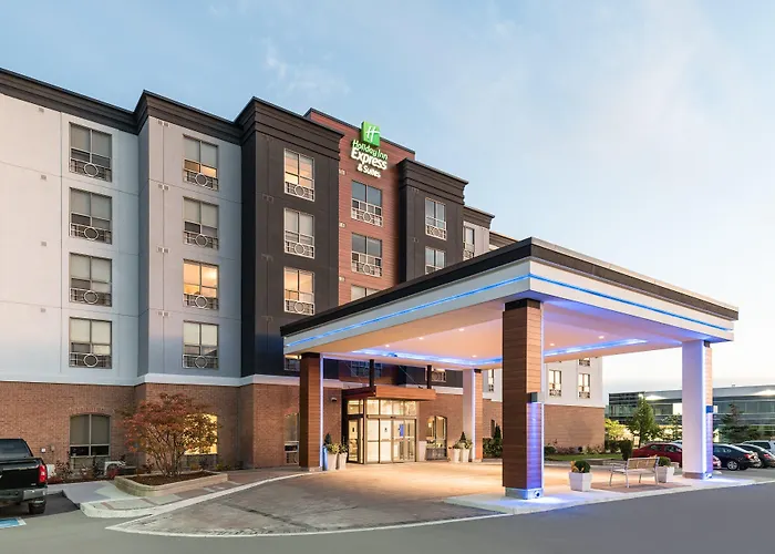 Holiday Inn Express Hotel & Suites Milton By Ihg