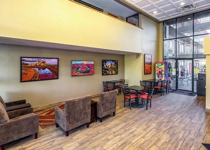 Travelers Inn - Phoenix