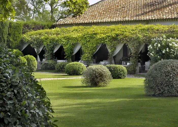 Hotel Mas De Peint - Les Collectionneurs à Arles