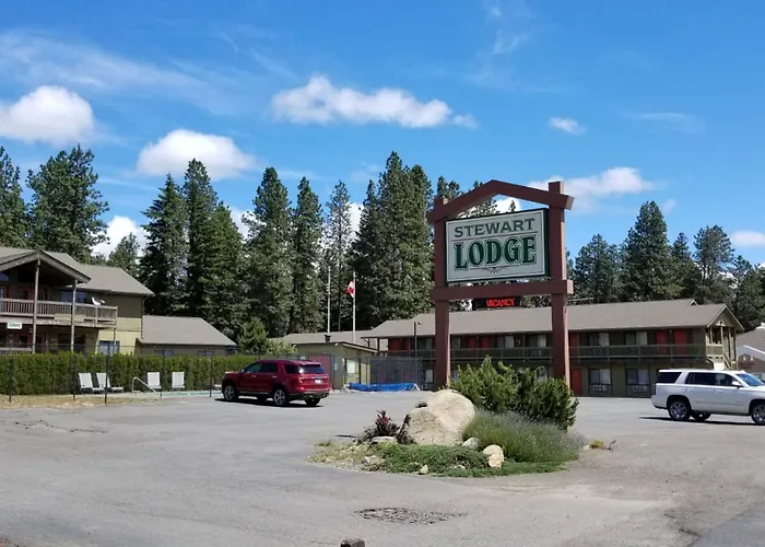 Stewart Lodge