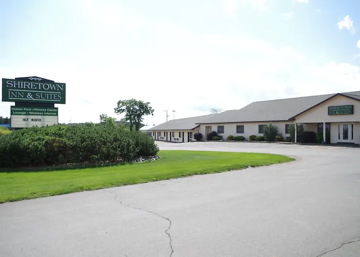Shiretown Inn & Suites
