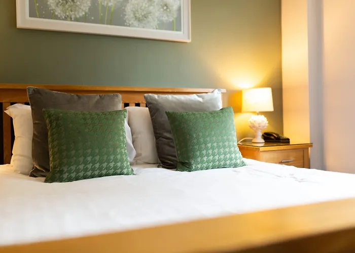 Rufford Arms Hotel