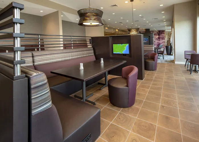 Courtyard By Marriott Gaithersburg Washingtonian Center